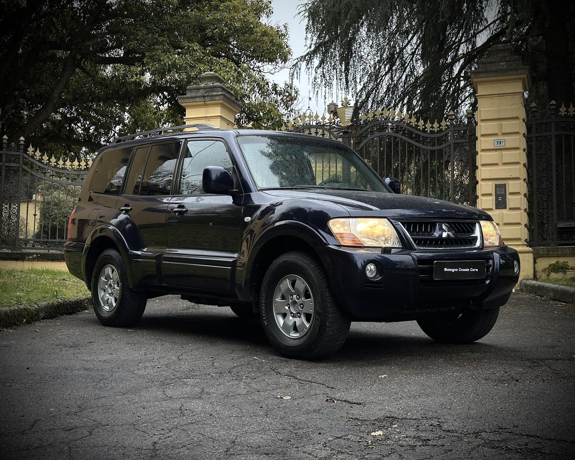 Mitsubishi Mitsubishi Pajero 3.5GDI V6 - Vista Principale